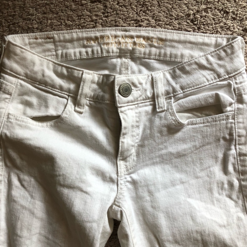 American Eagle White Denim Jeans